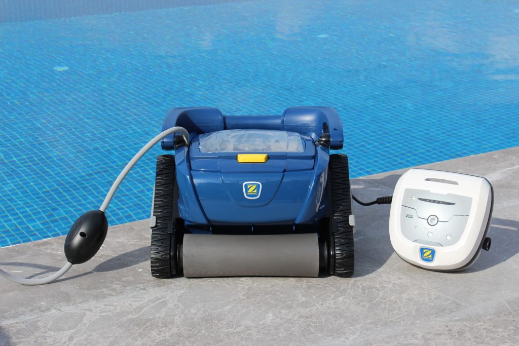 Robotic pool cleaner used for automated pool maintenance